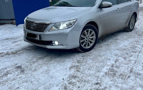 Toyota Camry, 2012 год, 1 740 000 рублей, 1 фотография