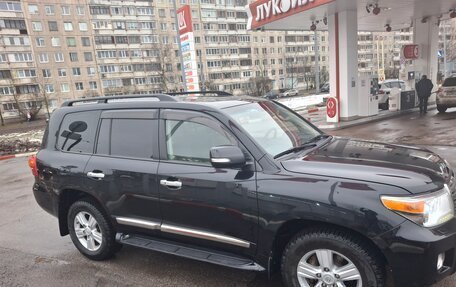 Toyota Land Cruiser 200, 2015 год, 6 000 000 рублей, 2 фотография