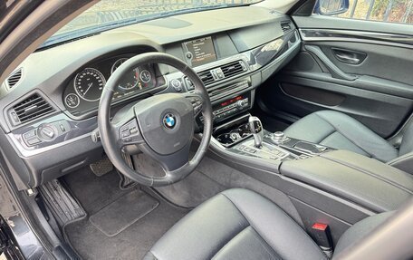 BMW 5 серия, 2012 год, 1 390 000 рублей, 13 фотография