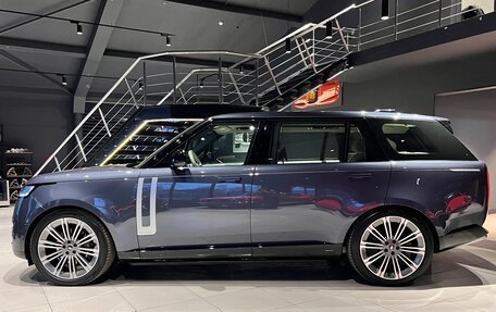 Land Rover Range Rover IV рестайлинг, 2024 год, 27 900 000 рублей, 3 фотография
