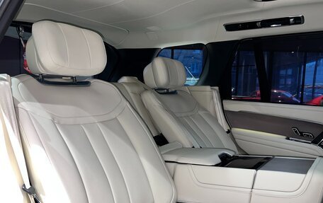 Land Rover Range Rover IV рестайлинг, 2024 год, 27 900 000 рублей, 12 фотография