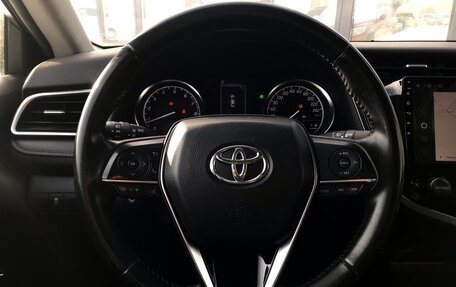Toyota Camry, 2020 год, 2 830 000 рублей, 9 фотография