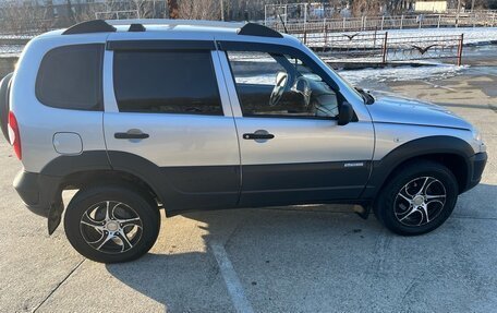 Chevrolet Niva I рестайлинг, 2011 год, 585 000 рублей, 5 фотография