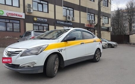 Hyundai Solaris II рестайлинг, 2015 год, 500 000 рублей, 8 фотография