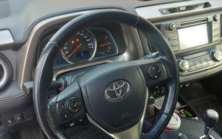 Toyota RAV4, 2014 год, 1 950 000 рублей, 8 фотография