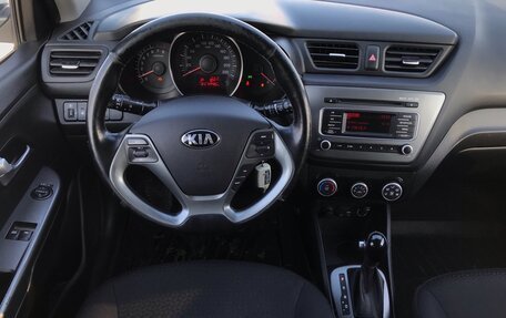 KIA Rio III рестайлинг, 2015 год, 1 035 000 рублей, 9 фотография