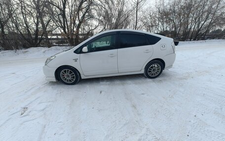 Toyota Prius, 2010 год, 940 000 рублей, 6 фотография