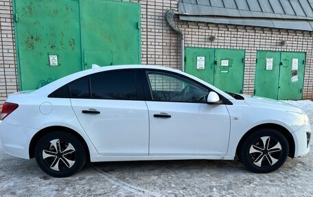 Chevrolet Cruze II, 2013 год, 759 000 рублей, 7 фотография