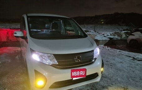 Honda Stepwgn IV, 2017 год, 1 800 000 рублей, 15 фотография