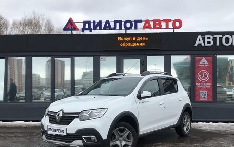 Renault Sandero II рестайлинг, 2021 год, 1 389 000 рублей, 2 фотография