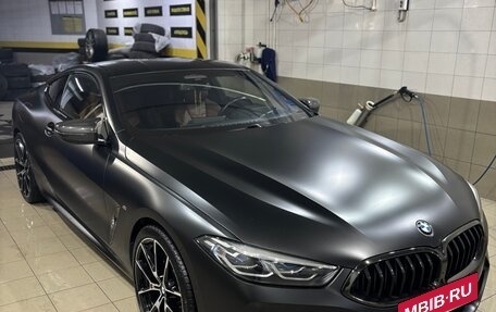 BMW 8 серия, 2021 год, 10 000 000 рублей, 9 фотография