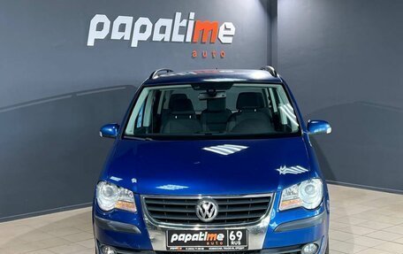 Volkswagen Touran III, 2008 год, 955 000 рублей, 2 фотография