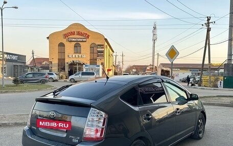 Toyota Prius, 2009 год, 699 000 рублей, 4 фотография