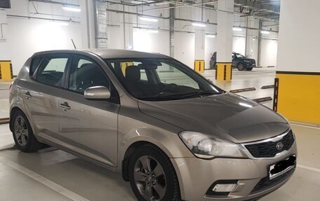 KIA cee'd I рестайлинг, 2010 год, 750 000 рублей, 9 фотография