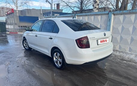 Skoda Rapid I, 2014 год, 990 000 рублей, 5 фотография