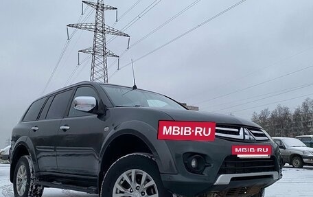 Mitsubishi Pajero Sport II рестайлинг, 2013 год, 1 699 000 рублей, 6 фотография