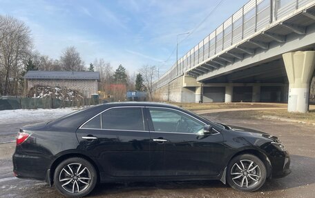 Toyota Camry, 2017 год, 2 350 000 рублей, 3 фотография