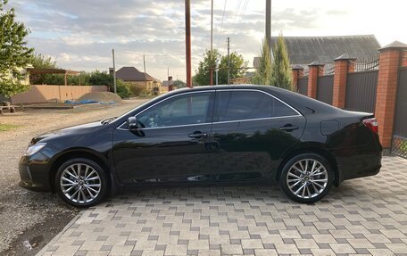 Toyota Camry, 2016 год, 2 500 000 рублей, 4 фотография