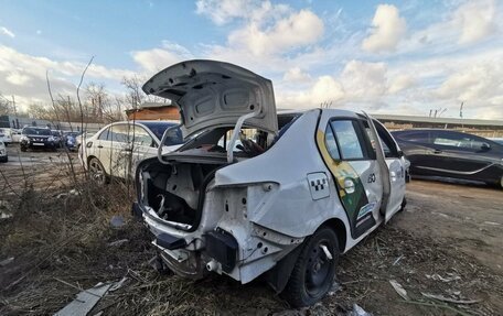 Renault Logan II, 2021 год, 250 000 рублей, 2 фотография