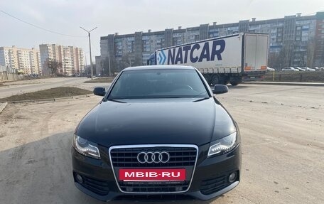 Audi A4, 2010 год, 1 300 000 рублей, 17 фотография