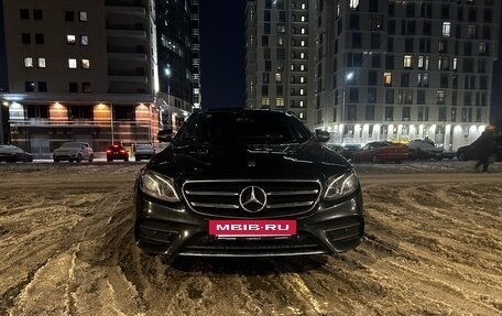 Mercedes-Benz E-Класс, 2018 год, 2 750 000 рублей, 7 фотография