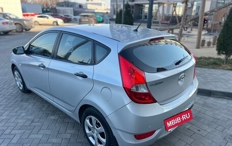 Hyundai Solaris II рестайлинг, 2011 год, 795 000 рублей, 5 фотография