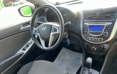 Hyundai Solaris II рестайлинг, 2011 год, 795 000 рублей, 26 фотография