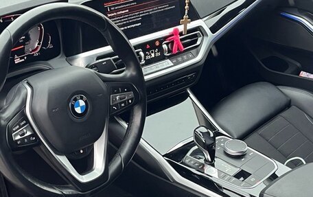 BMW 3 серия, 2019 год, 3 600 000 рублей, 2 фотография