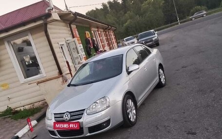 Volkswagen Jetta VI, 2010 год, 750 000 рублей, 6 фотография