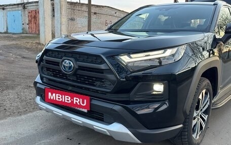 Toyota RAV4, 2023 год, 3 999 999 рублей, 7 фотография