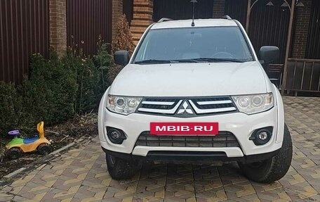 Mitsubishi Pajero Sport II рестайлинг, 2014 год, 1 950 000 рублей, 4 фотография