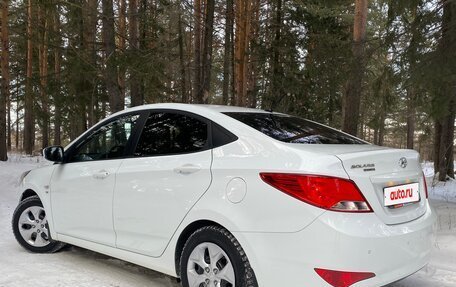 Hyundai Solaris II рестайлинг, 2016 год, 1 055 000 рублей, 22 фотография