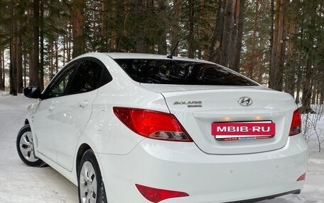 Hyundai Solaris II рестайлинг, 2016 год, 1 055 000 рублей, 23 фотография