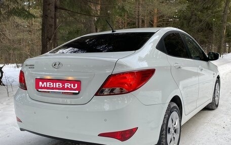 Hyundai Solaris II рестайлинг, 2016 год, 1 055 000 рублей, 26 фотография