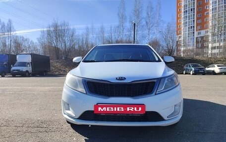 KIA Rio III рестайлинг, 2013 год, 800 000 рублей, 11 фотография