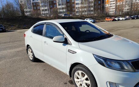 KIA Rio III рестайлинг, 2013 год, 800 000 рублей, 13 фотография