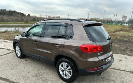 Volkswagen Tiguan I, 2015 год, 1 859 000 рублей, 16 фотография