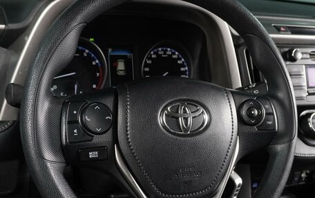 Toyota RAV4, 2017 год, 2 249 000 рублей, 13 фотография