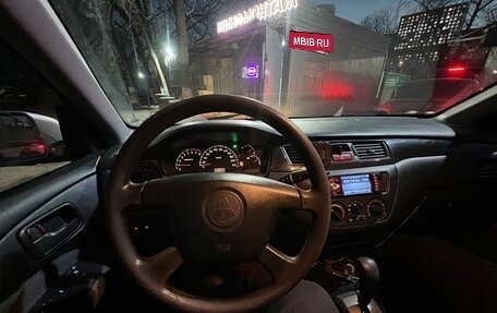 Mitsubishi Lancer IX, 2004 год, 570 000 рублей, 16 фотография