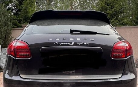 Porsche Cayenne III, 2011 год, 1 850 000 рублей, 2 фотография