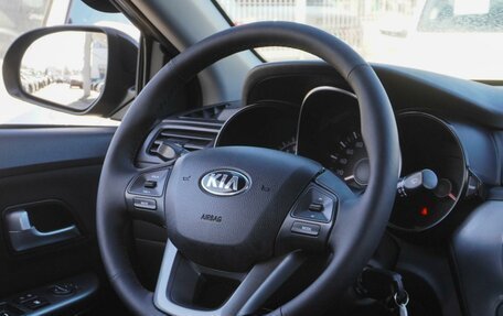 KIA Rio III рестайлинг, 2013 год, 939 000 рублей, 19 фотография