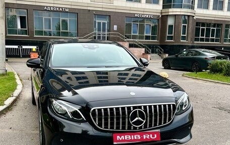 Mercedes-Benz E-Класс, 2016 год, 3 649 000 рублей, 1 фотография