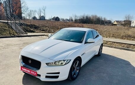 Jaguar XE I рестайлинг, 2015 год, 1 570 000 рублей, 4 фотография