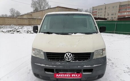 Volkswagen Transporter T5 рестайлинг, 2008 год, 980 000 рублей, 2 фотография