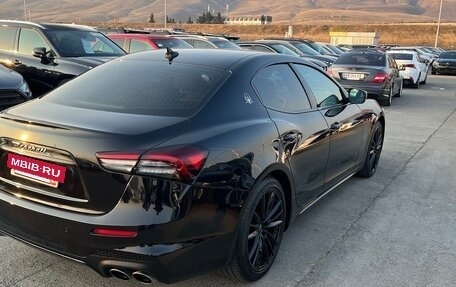 Maserati Ghibli, 2020 год, 3 000 000 рублей, 2 фотография