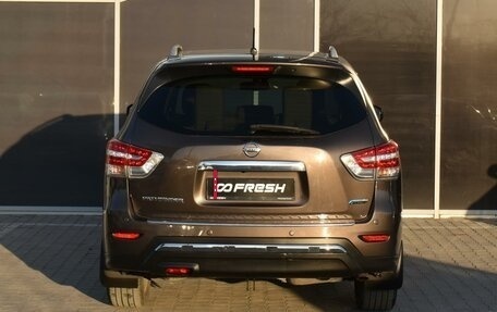 Nissan Pathfinder, 2014 год, 2 250 000 рублей, 4 фотография