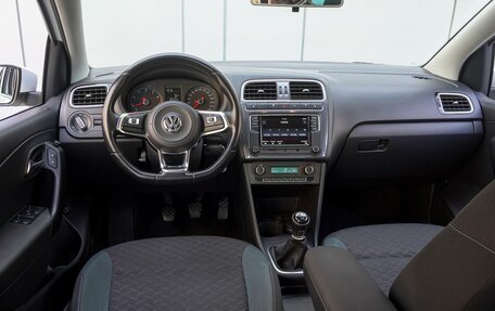 Volkswagen Polo VI (EU Market), 2020 год, 1 385 000 рублей, 6 фотография