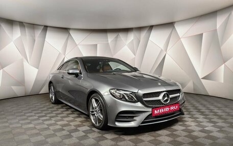 Mercedes-Benz E-Класс, 2019 год, 5 125 700 рублей, 3 фотография
