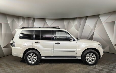 Mitsubishi Pajero IV, 2021 год, 3 599 000 рублей, 6 фотография