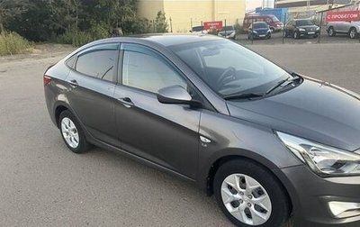 Hyundai Solaris II рестайлинг, 2015 год, 1 000 000 рублей, 1 фотография